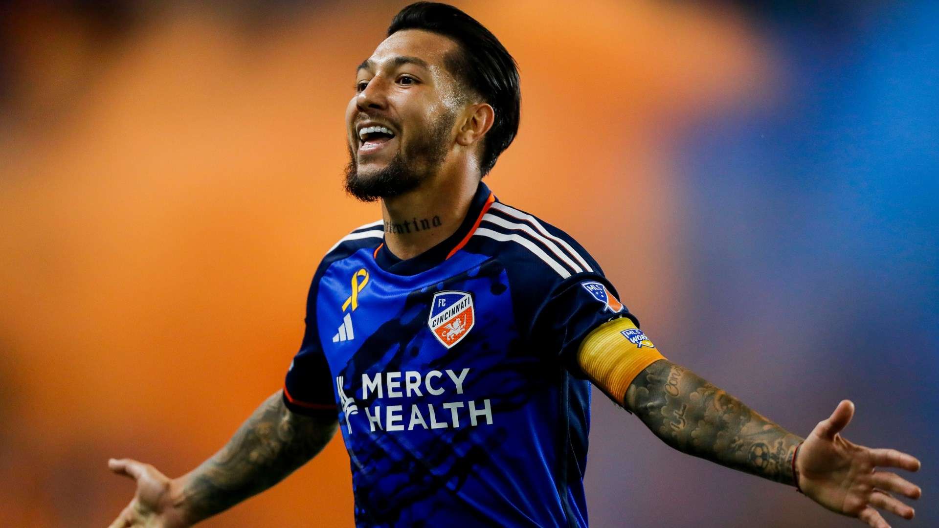 持续争夺各 持续争夺各